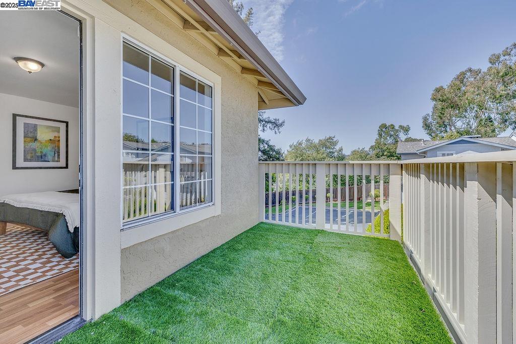 Detail Gallery Image 29 of 41 For 21917 Nugget Canyon Dr, Castro Valley,  CA 94552 - 3 Beds | 2/1 Baths