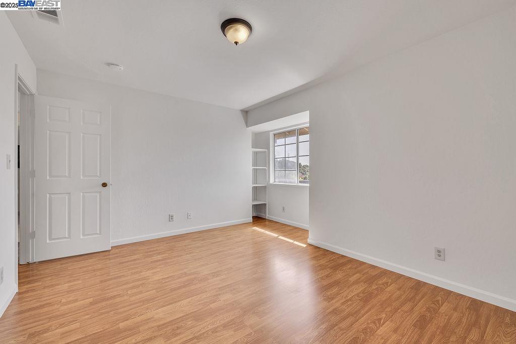 Detail Gallery Image 35 of 41 For 21917 Nugget Canyon Dr, Castro Valley,  CA 94552 - 3 Beds | 2/1 Baths