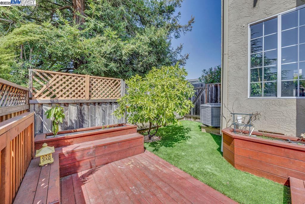 Detail Gallery Image 38 of 41 For 21917 Nugget Canyon Dr, Castro Valley,  CA 94552 - 3 Beds | 2/1 Baths