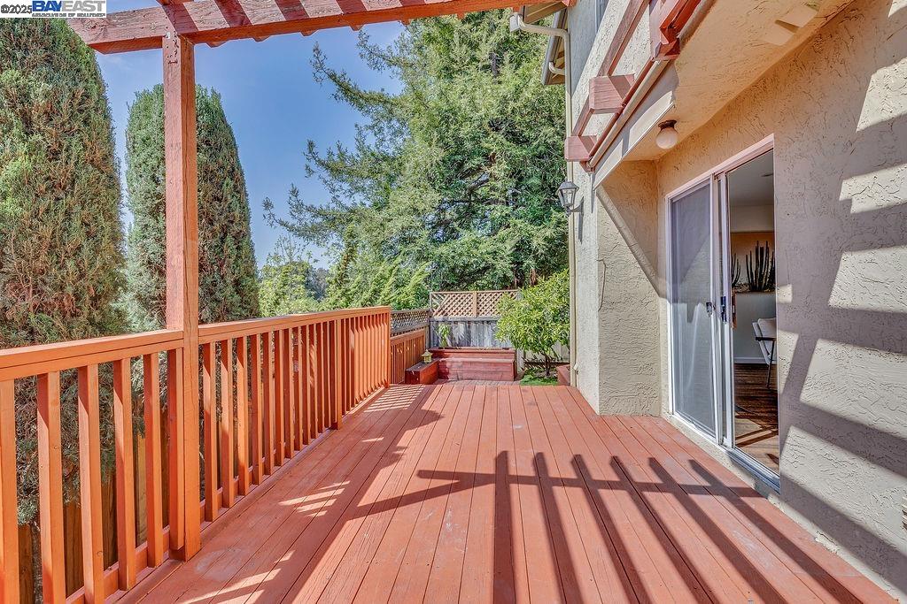 Detail Gallery Image 39 of 41 For 21917 Nugget Canyon Dr, Castro Valley,  CA 94552 - 3 Beds | 2/1 Baths