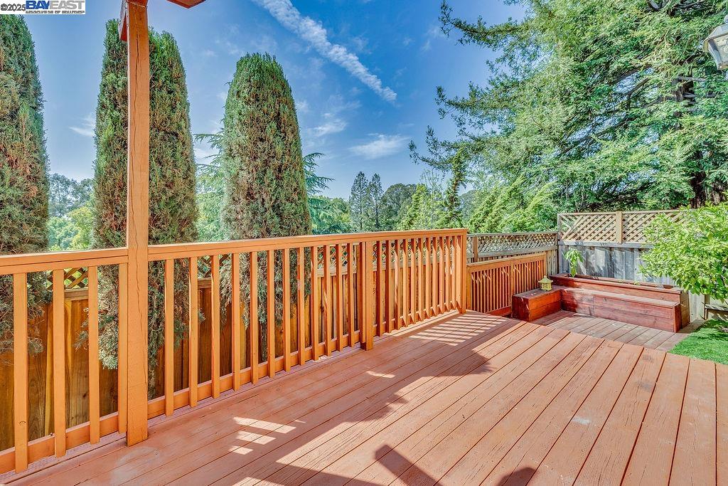 Detail Gallery Image 40 of 41 For 21917 Nugget Canyon Dr, Castro Valley,  CA 94552 - 3 Beds | 2/1 Baths
