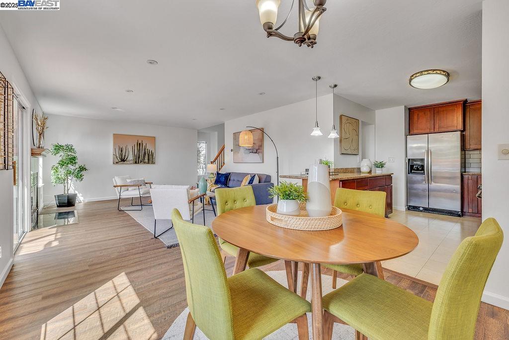 Detail Gallery Image 8 of 41 For 21917 Nugget Canyon Dr, Castro Valley,  CA 94552 - 3 Beds | 2/1 Baths