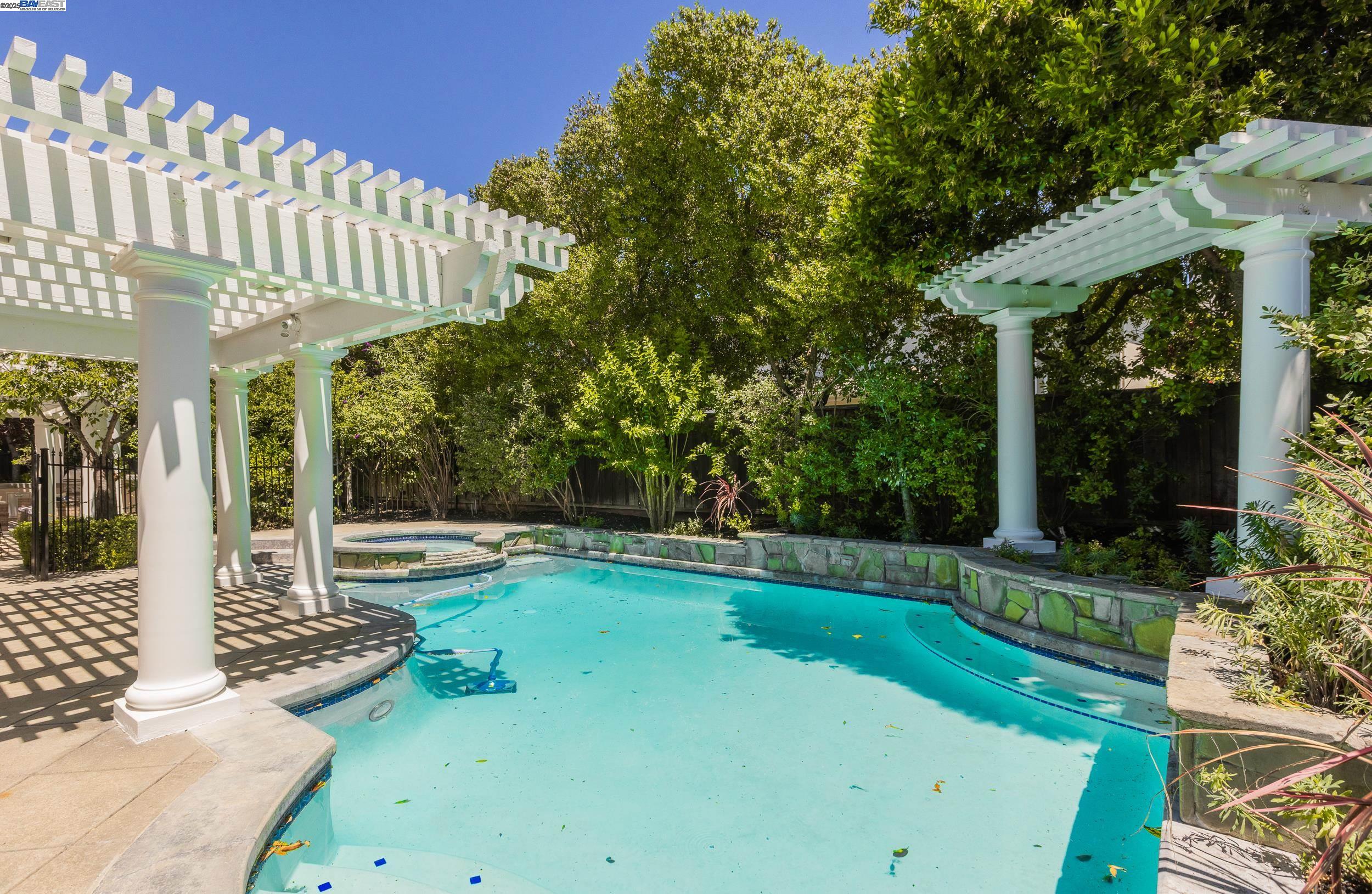 Detail Gallery Image 31 of 45 For 5633 Selena Ct, Pleasanton,  CA 94566 - 6 Beds | 5 Baths