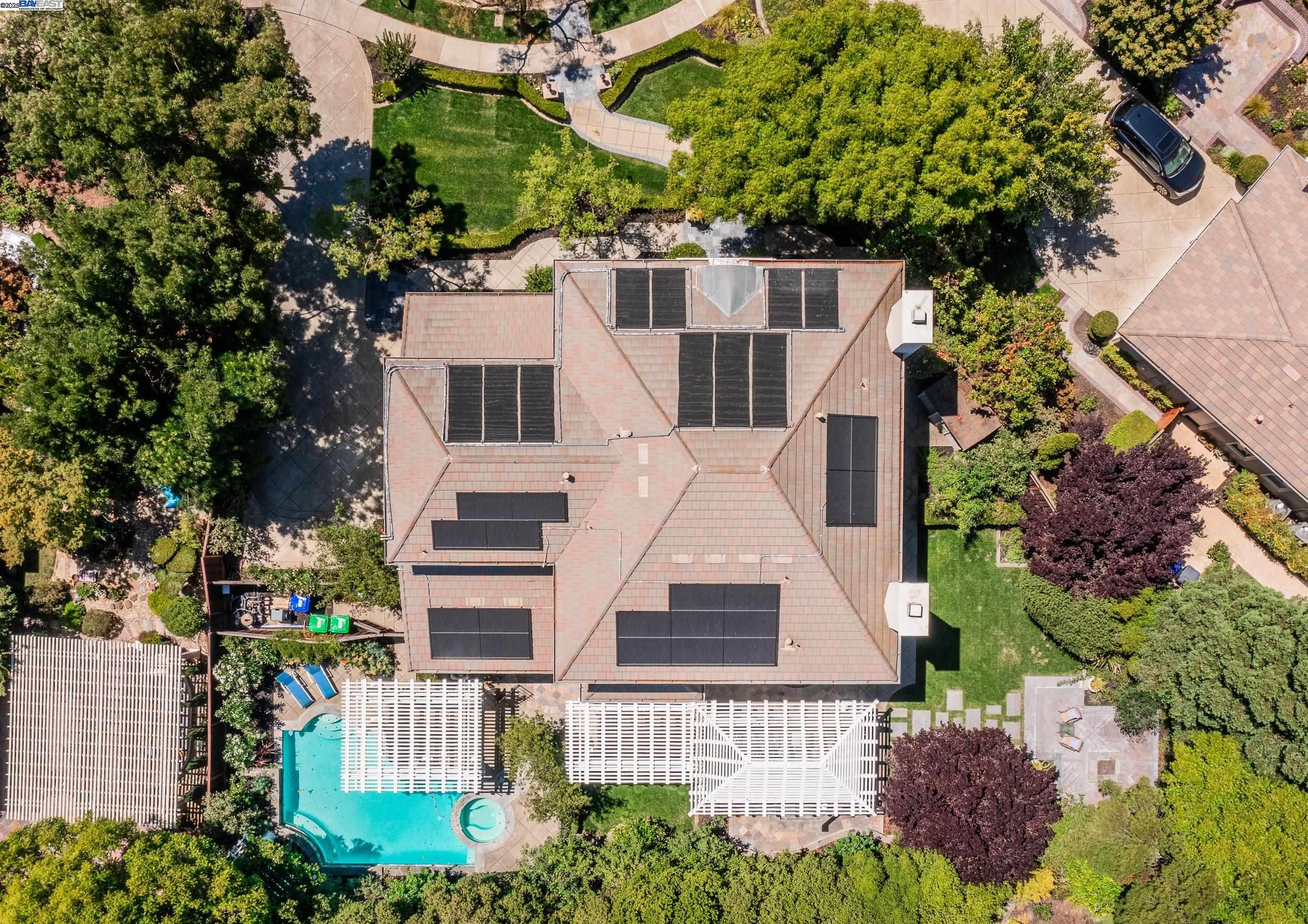 Detail Gallery Image 37 of 45 For 5633 Selena Ct, Pleasanton,  CA 94566 - 6 Beds | 5 Baths