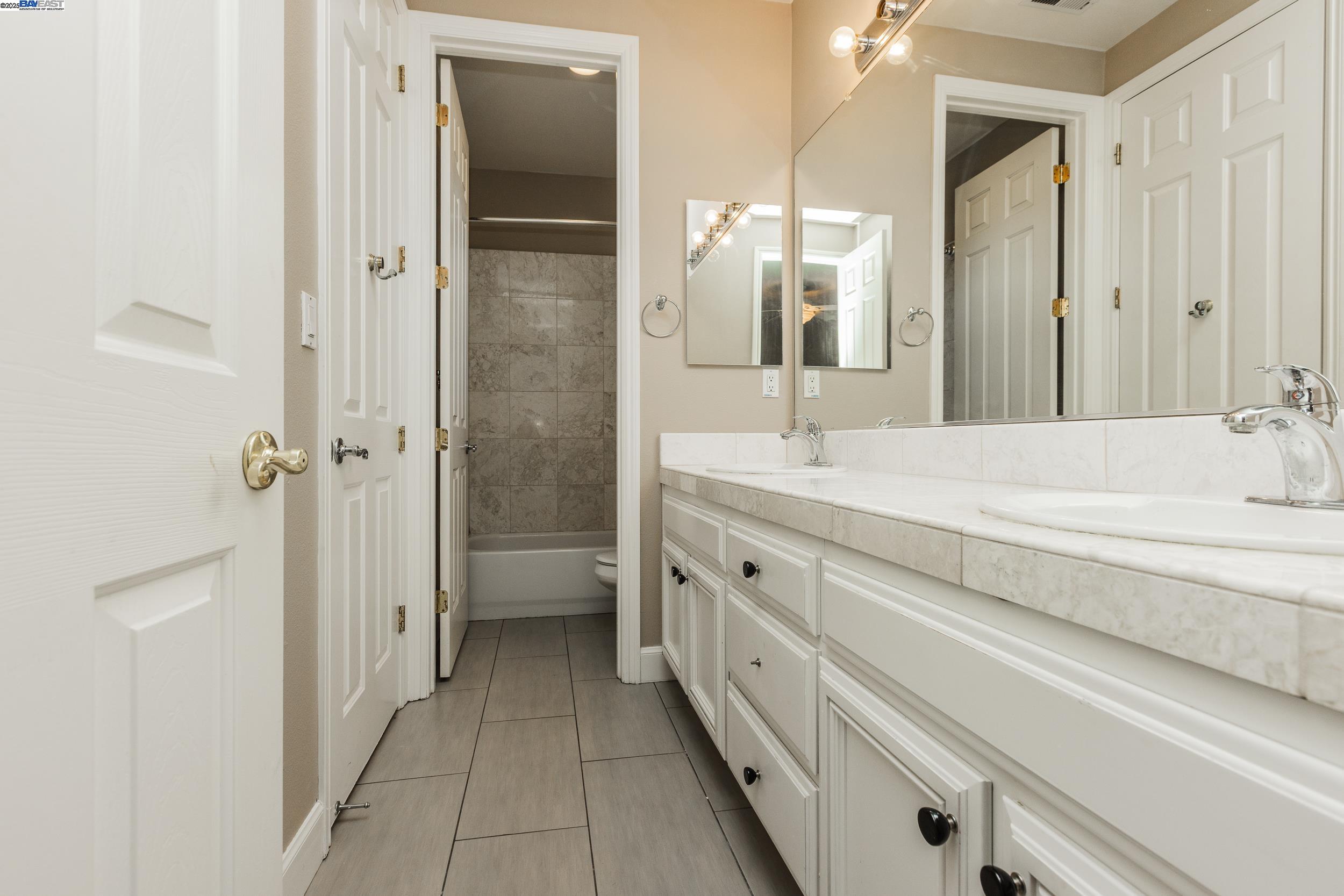 Detail Gallery Image 41 of 45 For 5633 Selena Ct, Pleasanton,  CA 94566 - 6 Beds | 5 Baths