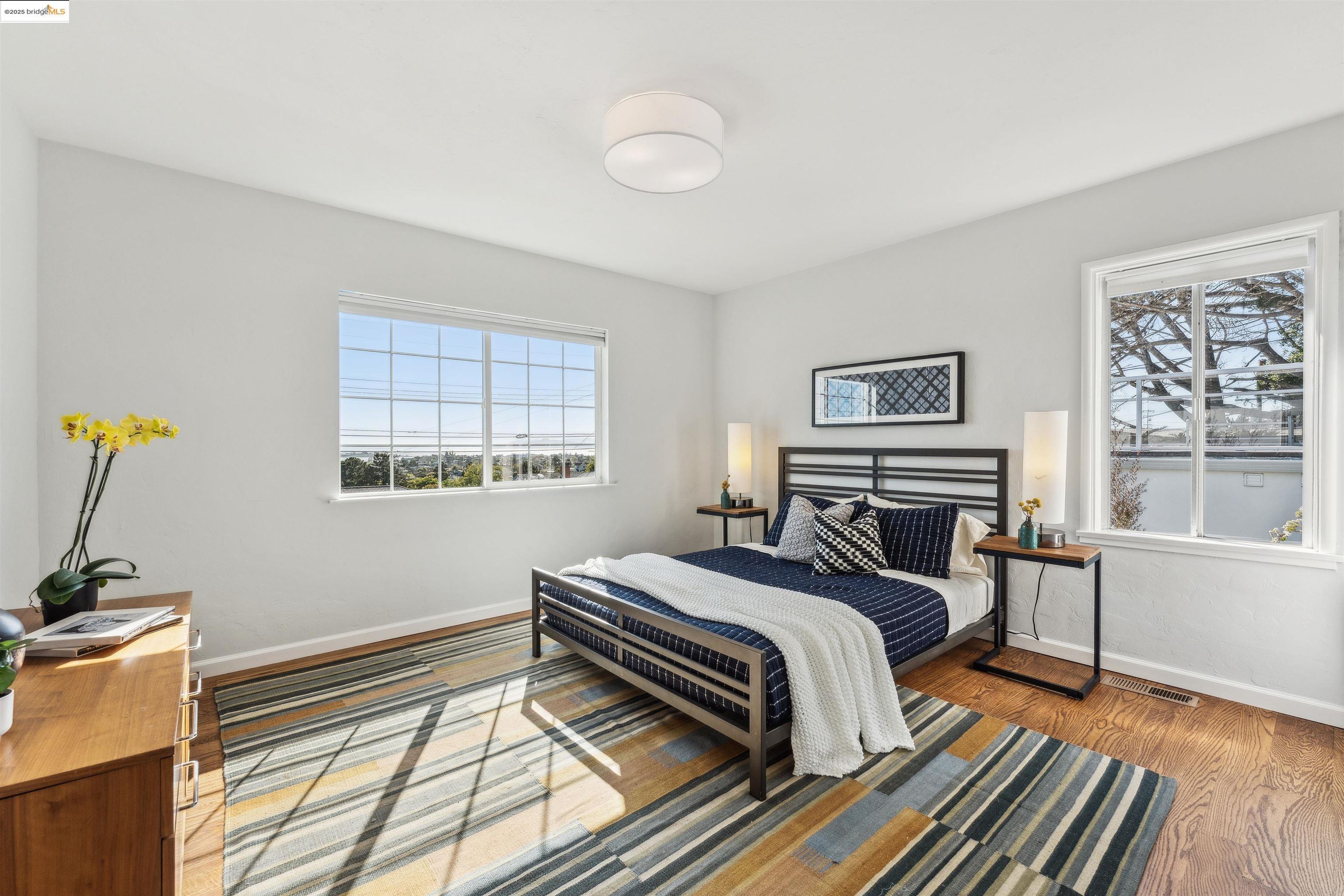 property-img