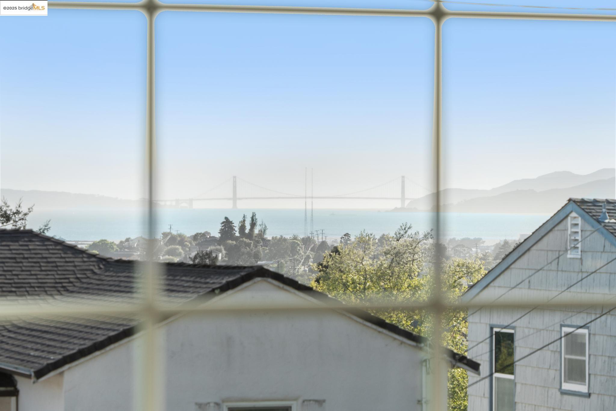 property-img