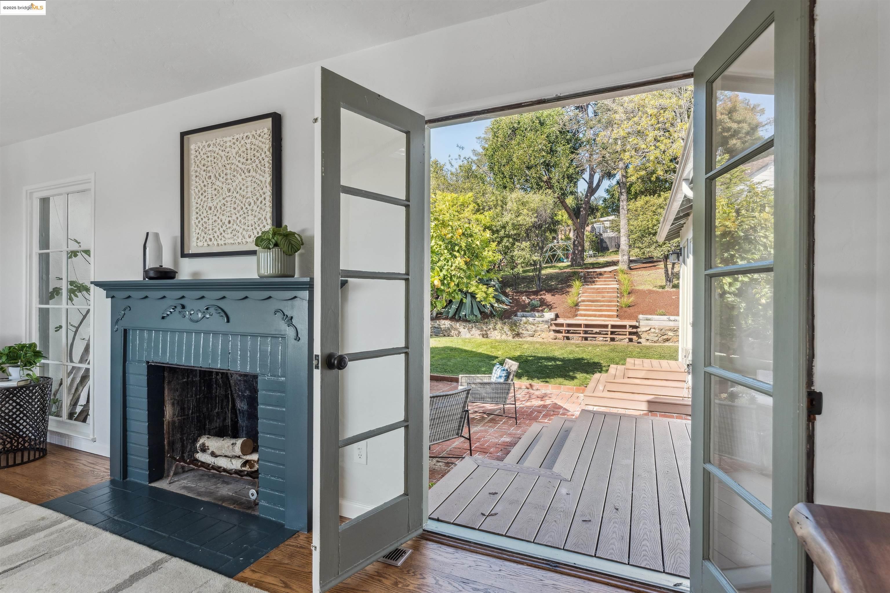 property-img