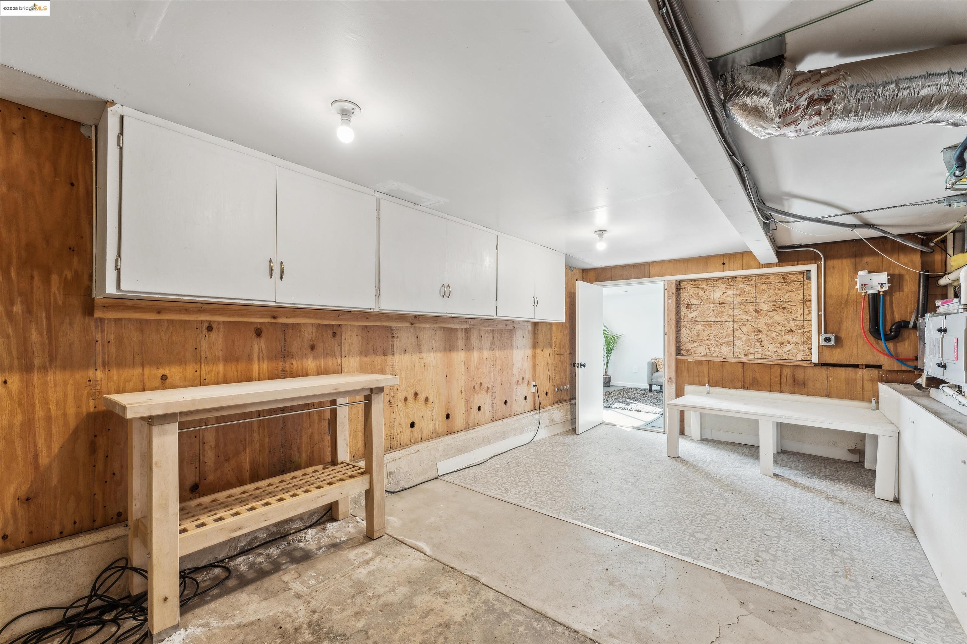 property-img