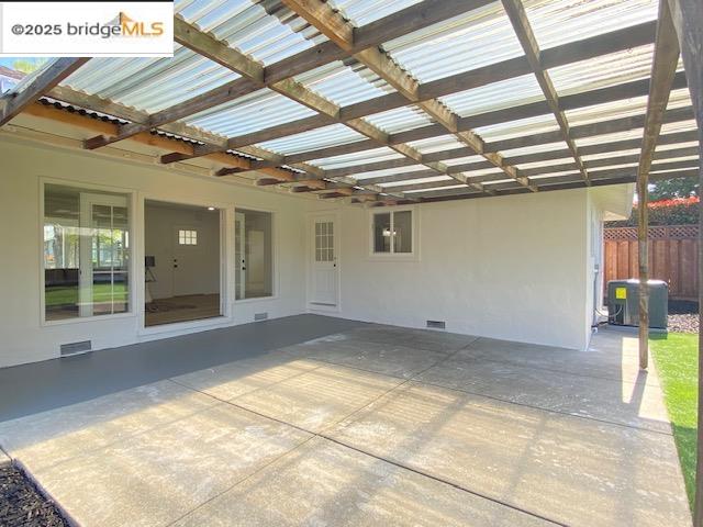 Detail Gallery Image 23 of 24 For 2157 Holbrook Dr, Concord,  CA 94519 - 3 Beds | 2 Baths