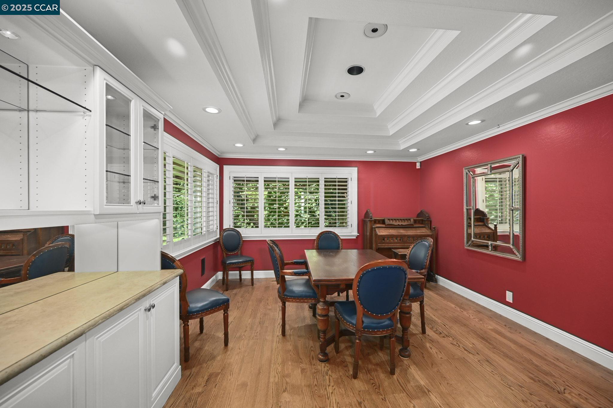 Detail Gallery Image 12 of 60 For 144 Irongate Ct, Alamo,  CA 94507 - 4 Beds | 4 Baths