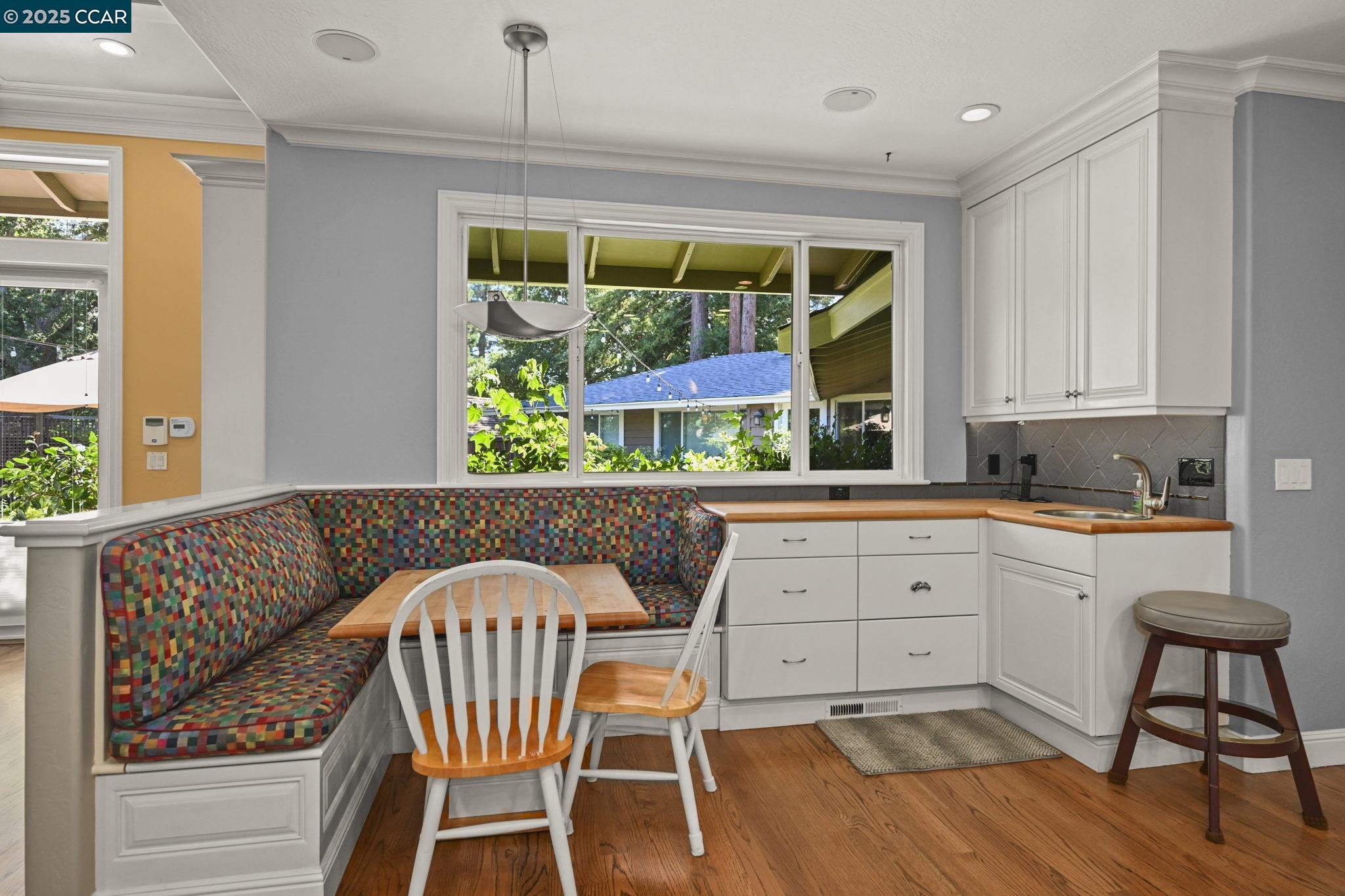 Detail Gallery Image 17 of 60 For 144 Irongate Ct, Alamo,  CA 94507 - 4 Beds | 4 Baths