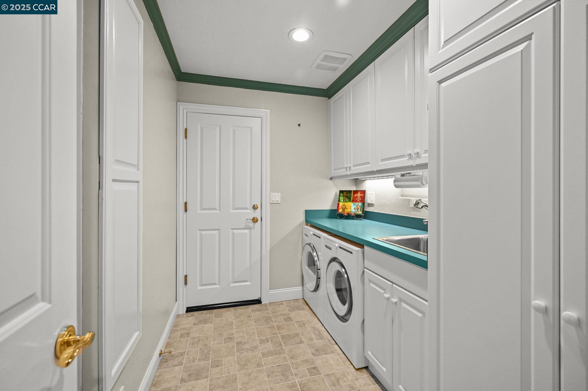 Detail Gallery Image 28 of 60 For 144 Irongate Ct, Alamo,  CA 94507 - 4 Beds | 4 Baths