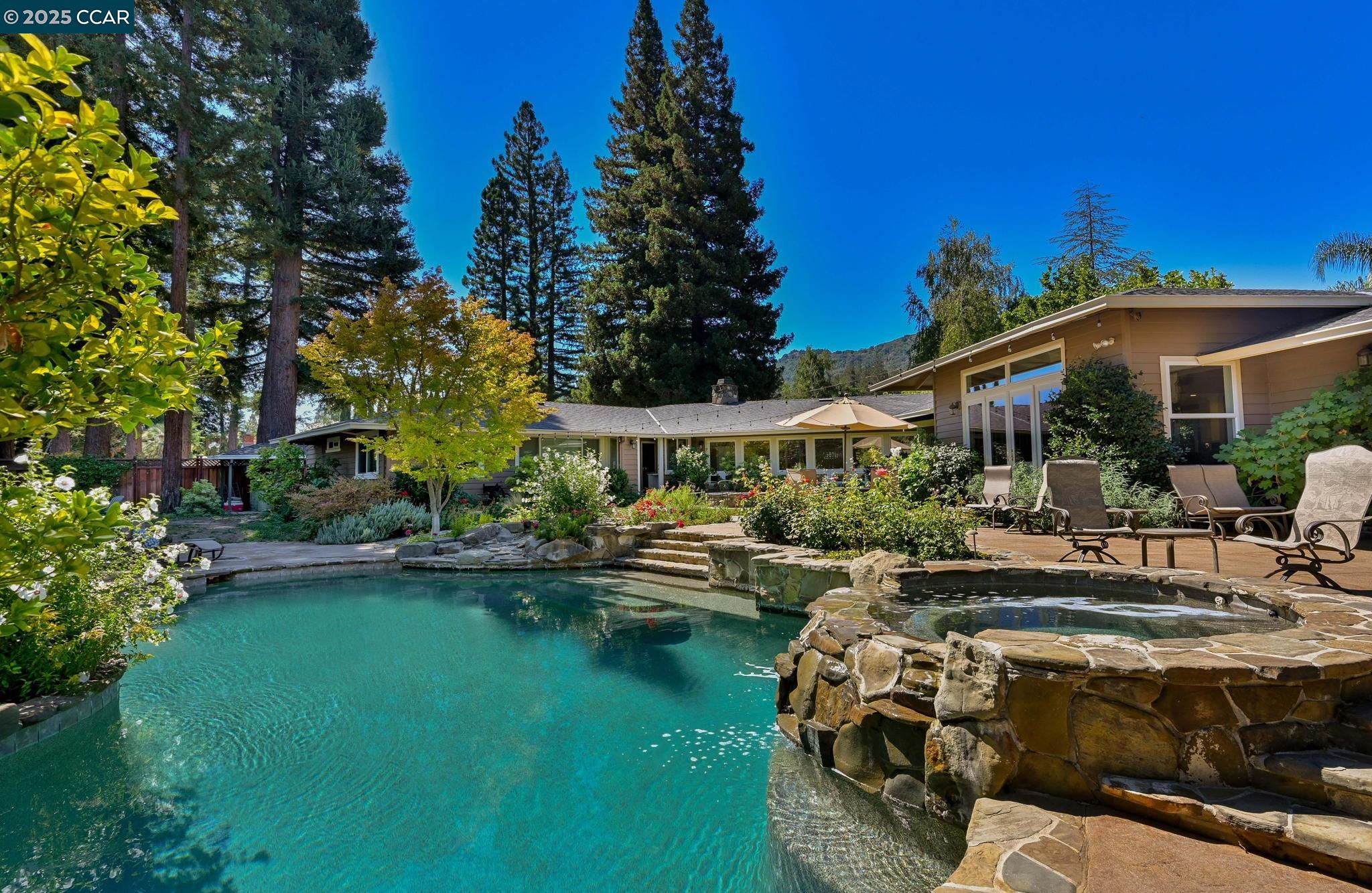 Detail Gallery Image 36 of 60 For 144 Irongate Ct, Alamo,  CA 94507 - 4 Beds | 4 Baths