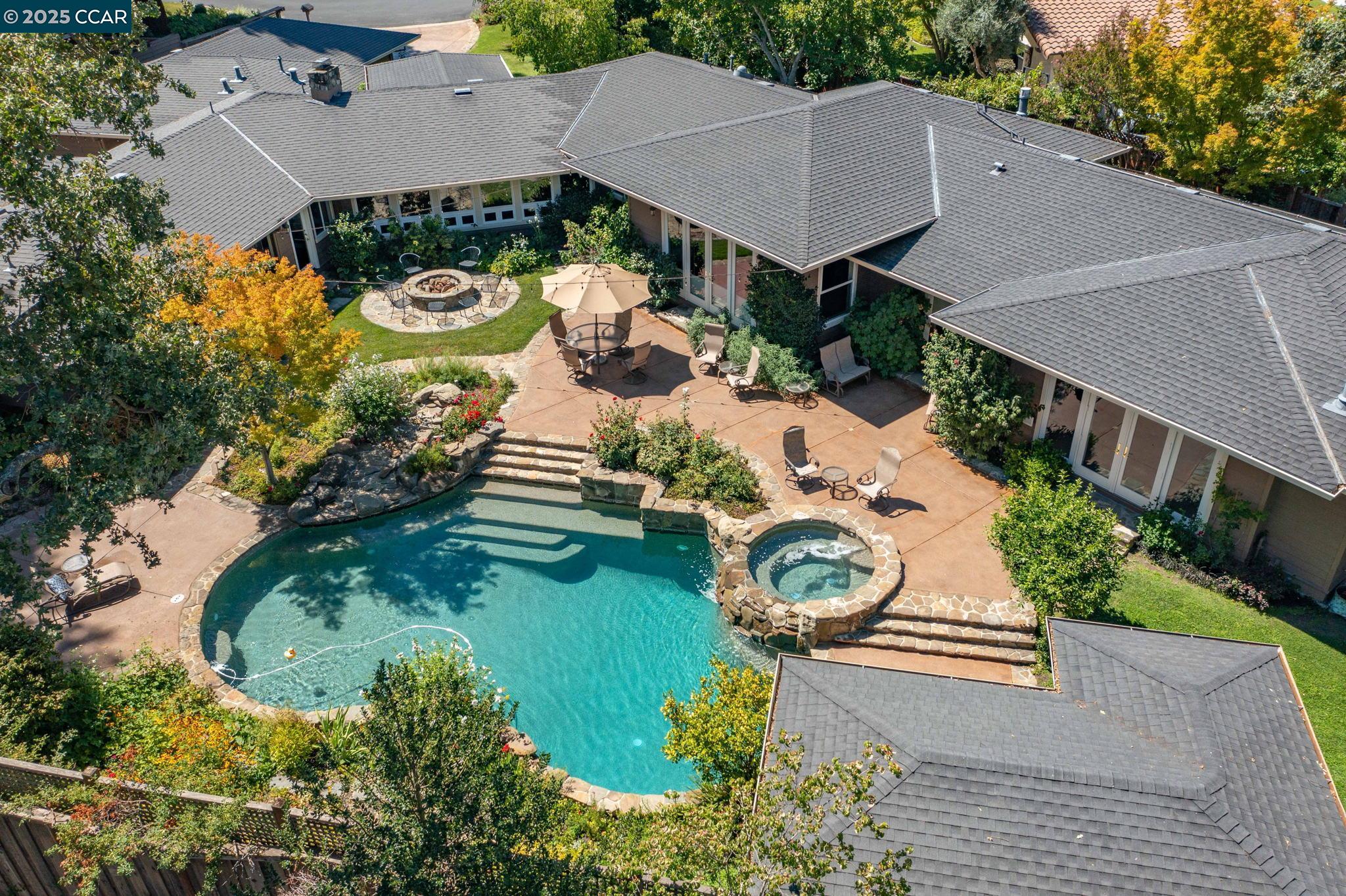 Detail Gallery Image 45 of 60 For 144 Irongate Ct, Alamo,  CA 94507 - 4 Beds | 4 Baths