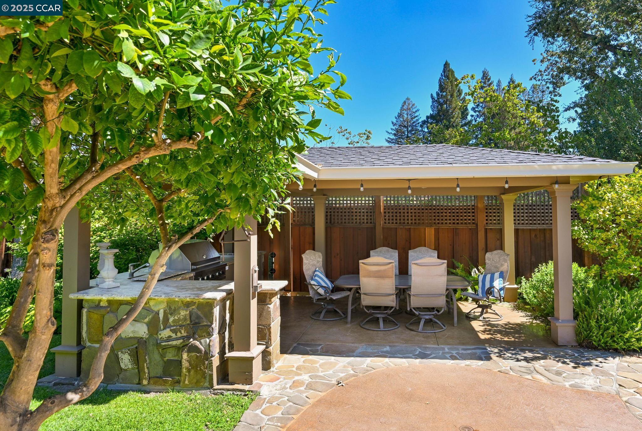 Detail Gallery Image 49 of 60 For 144 Irongate Ct, Alamo,  CA 94507 - 4 Beds | 4 Baths