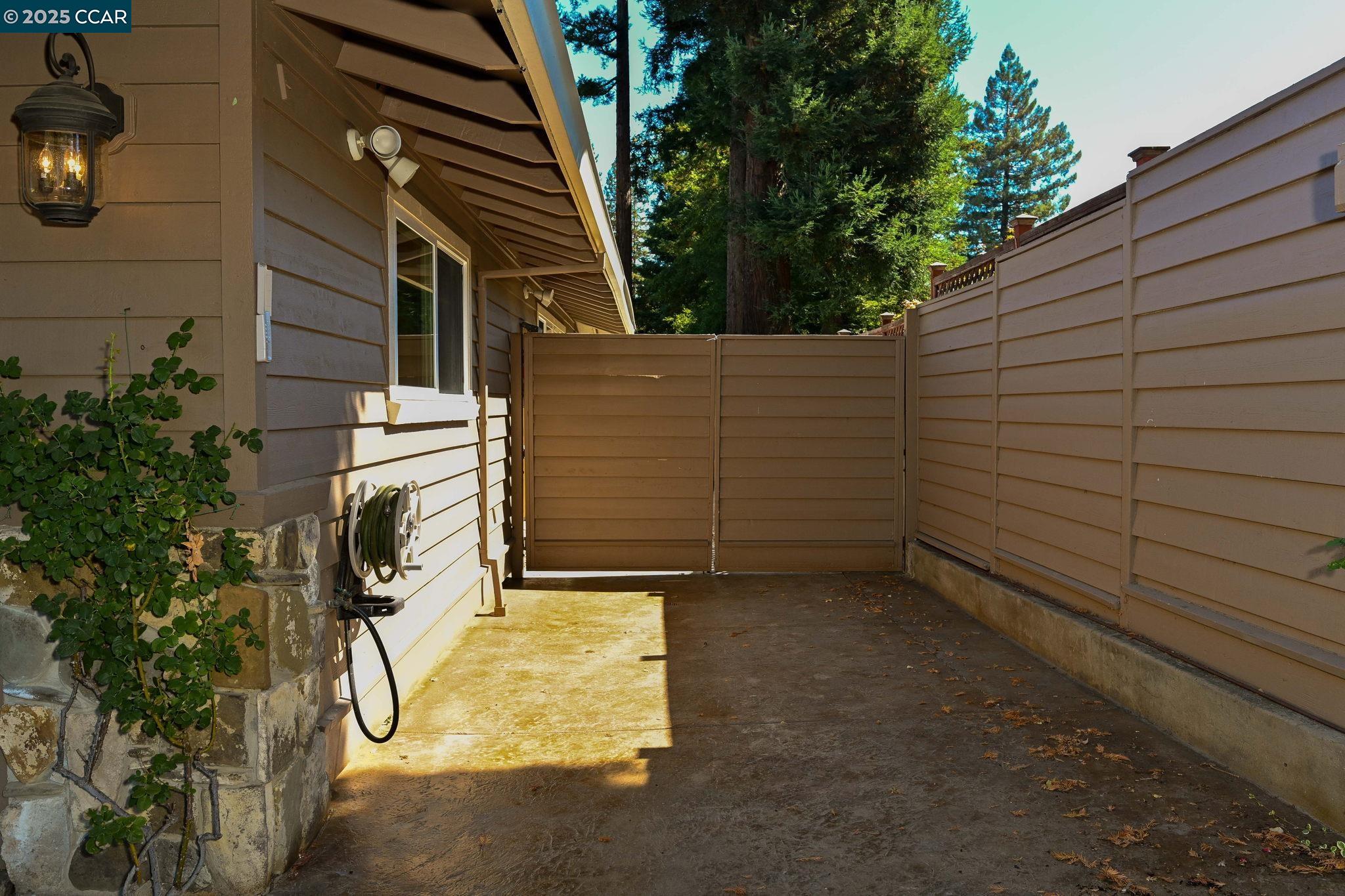 Detail Gallery Image 55 of 60 For 144 Irongate Ct, Alamo,  CA 94507 - 4 Beds | 4 Baths