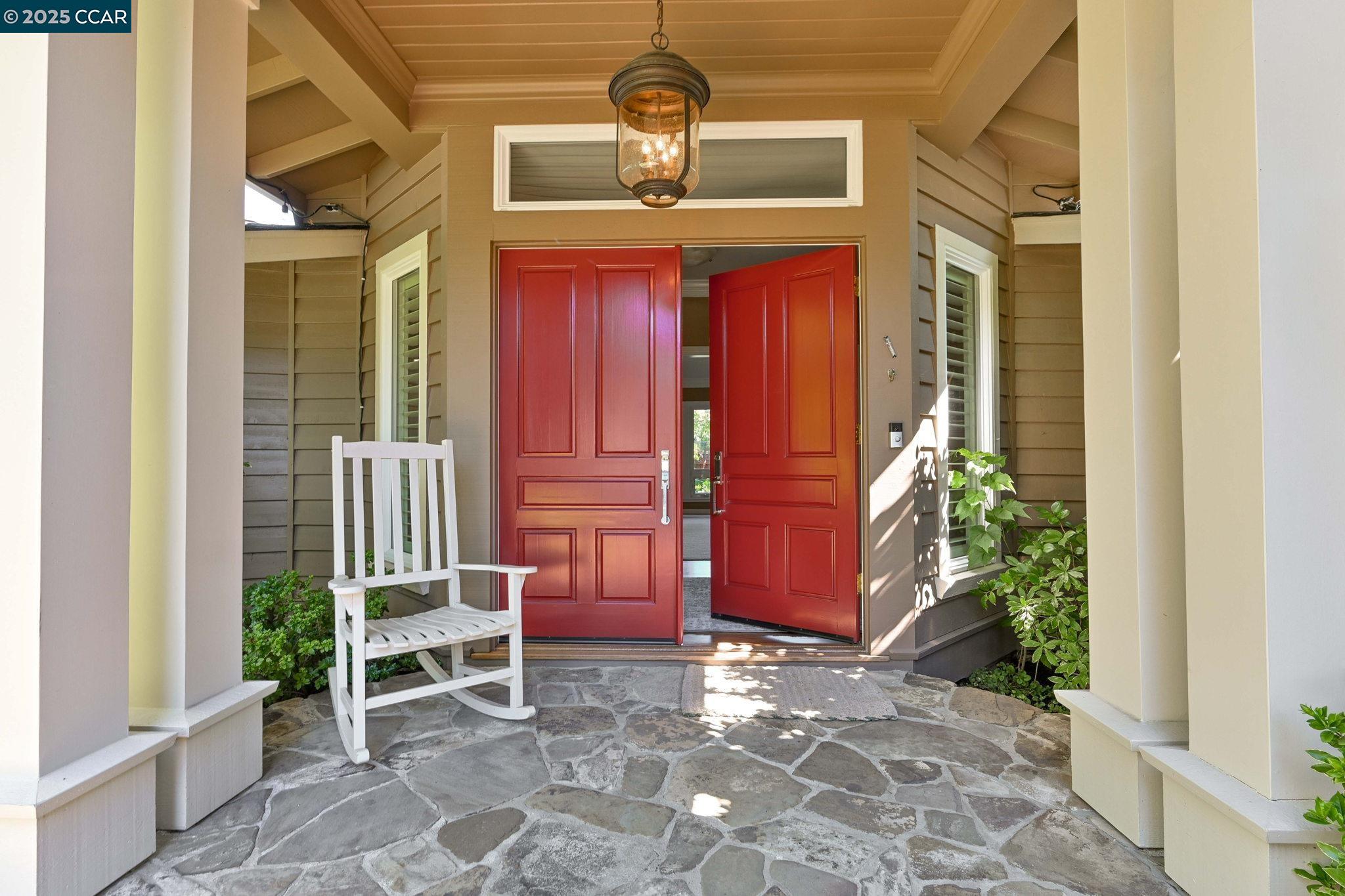 Detail Gallery Image 7 of 60 For 144 Irongate Ct, Alamo,  CA 94507 - 4 Beds | 4 Baths