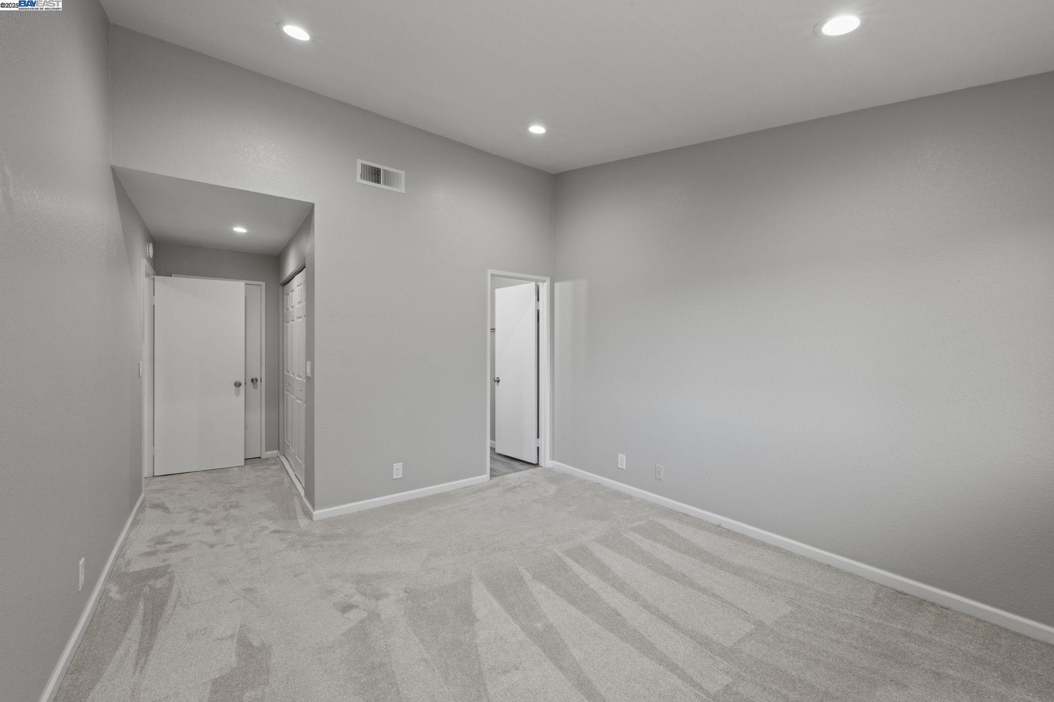 Detail Gallery Image 17 of 56 For 2039 Galloway Cmn, Livermore,  CA 94551 - 3 Beds | 2/1 Baths
