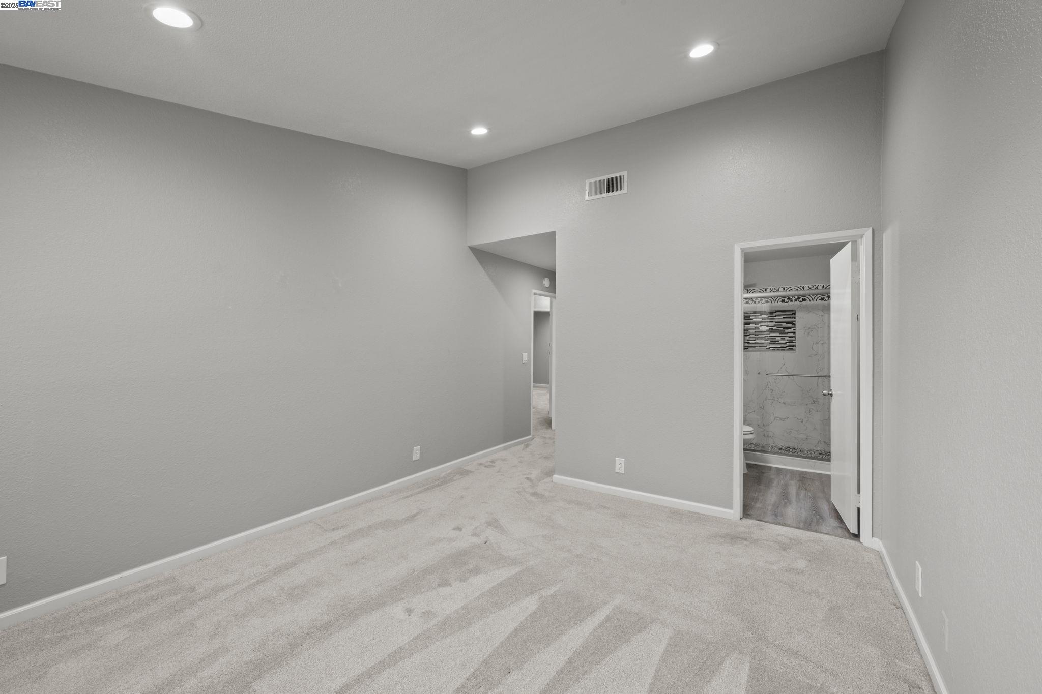 Detail Gallery Image 18 of 56 For 2039 Galloway Cmn, Livermore,  CA 94551 - 3 Beds | 2/1 Baths