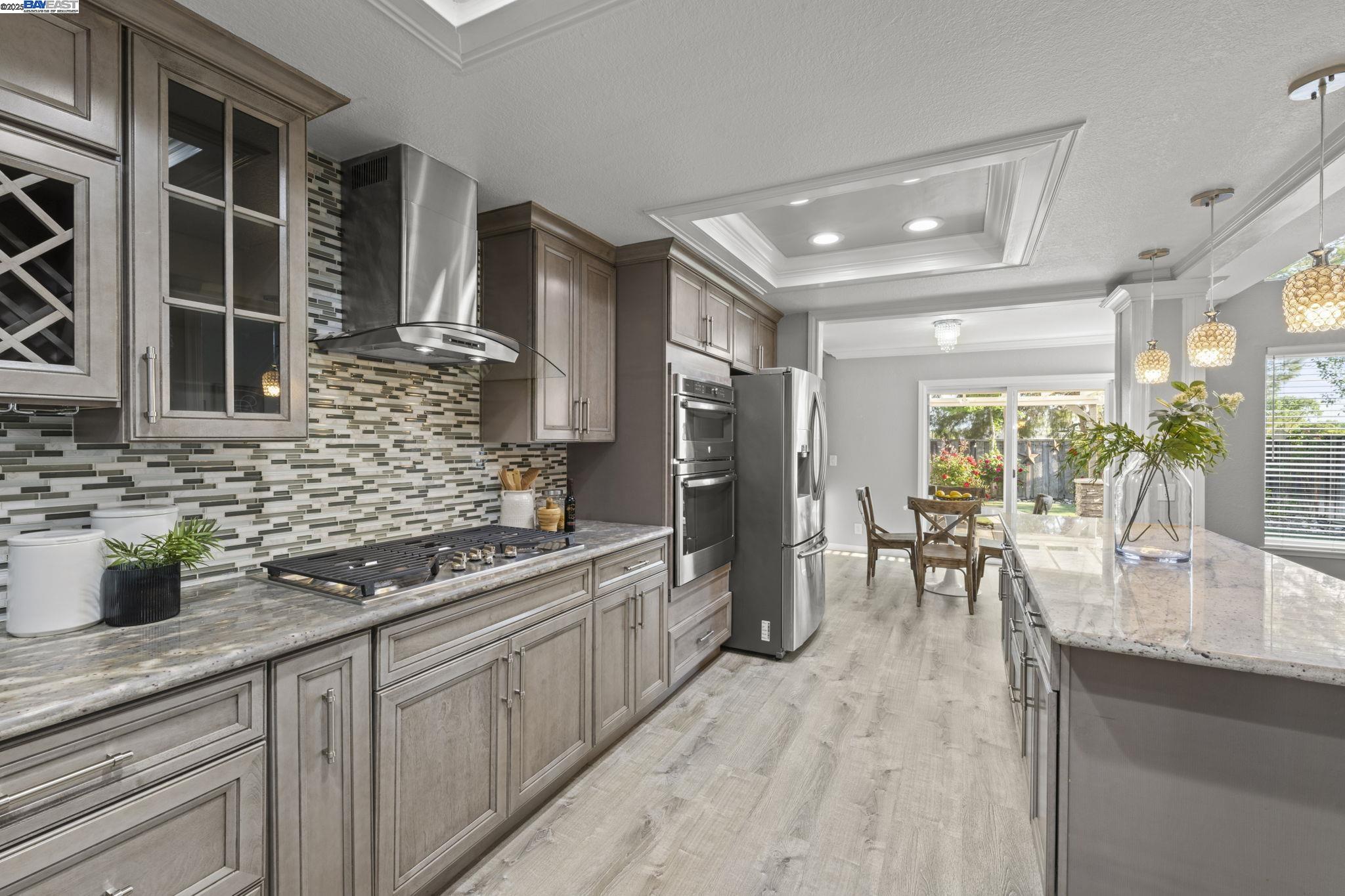 Detail Gallery Image 4 of 56 For 2039 Galloway Cmn, Livermore,  CA 94551 - 3 Beds | 2/1 Baths