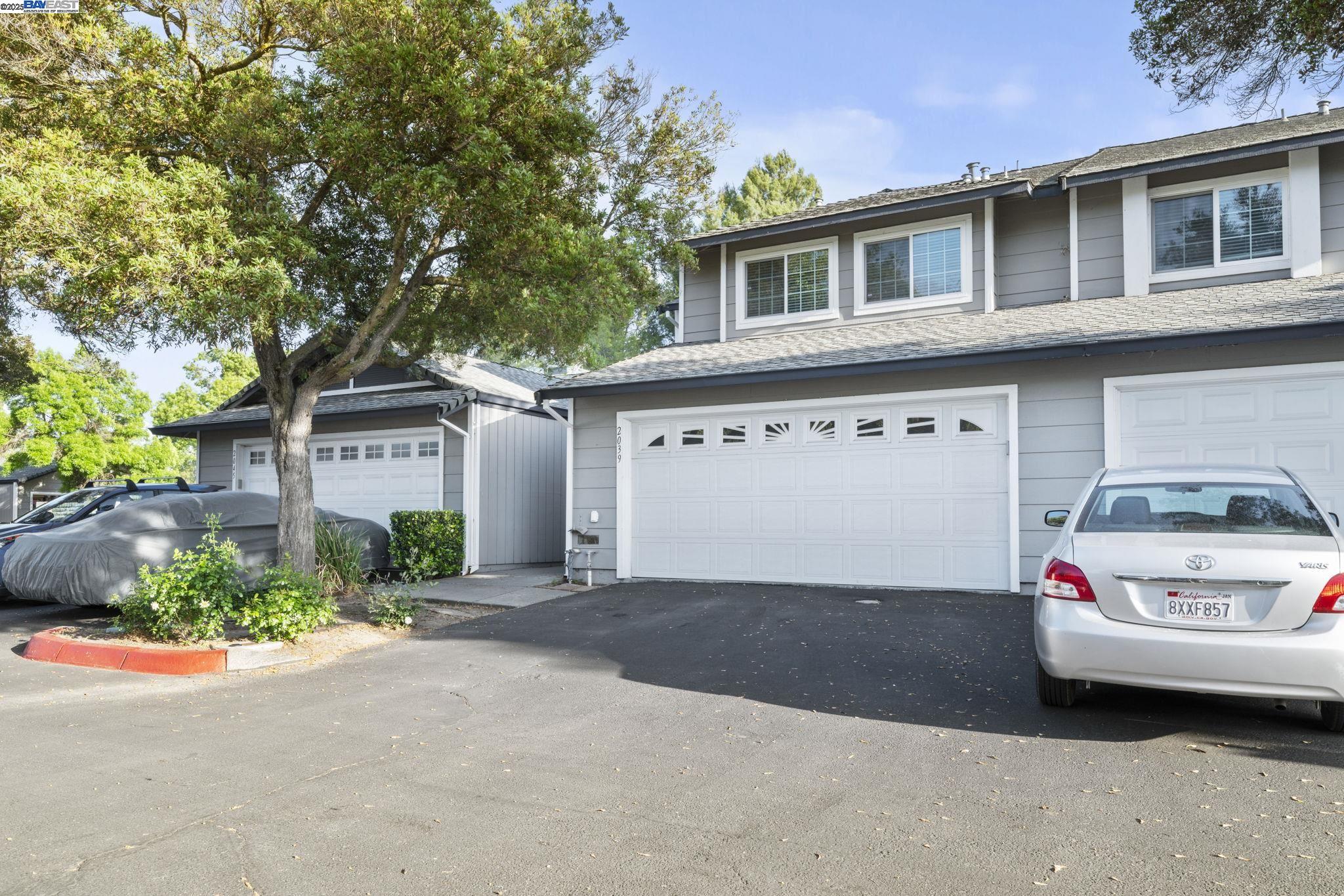 Detail Gallery Image 34 of 56 For 2039 Galloway Cmn, Livermore,  CA 94551 - 3 Beds | 2/1 Baths