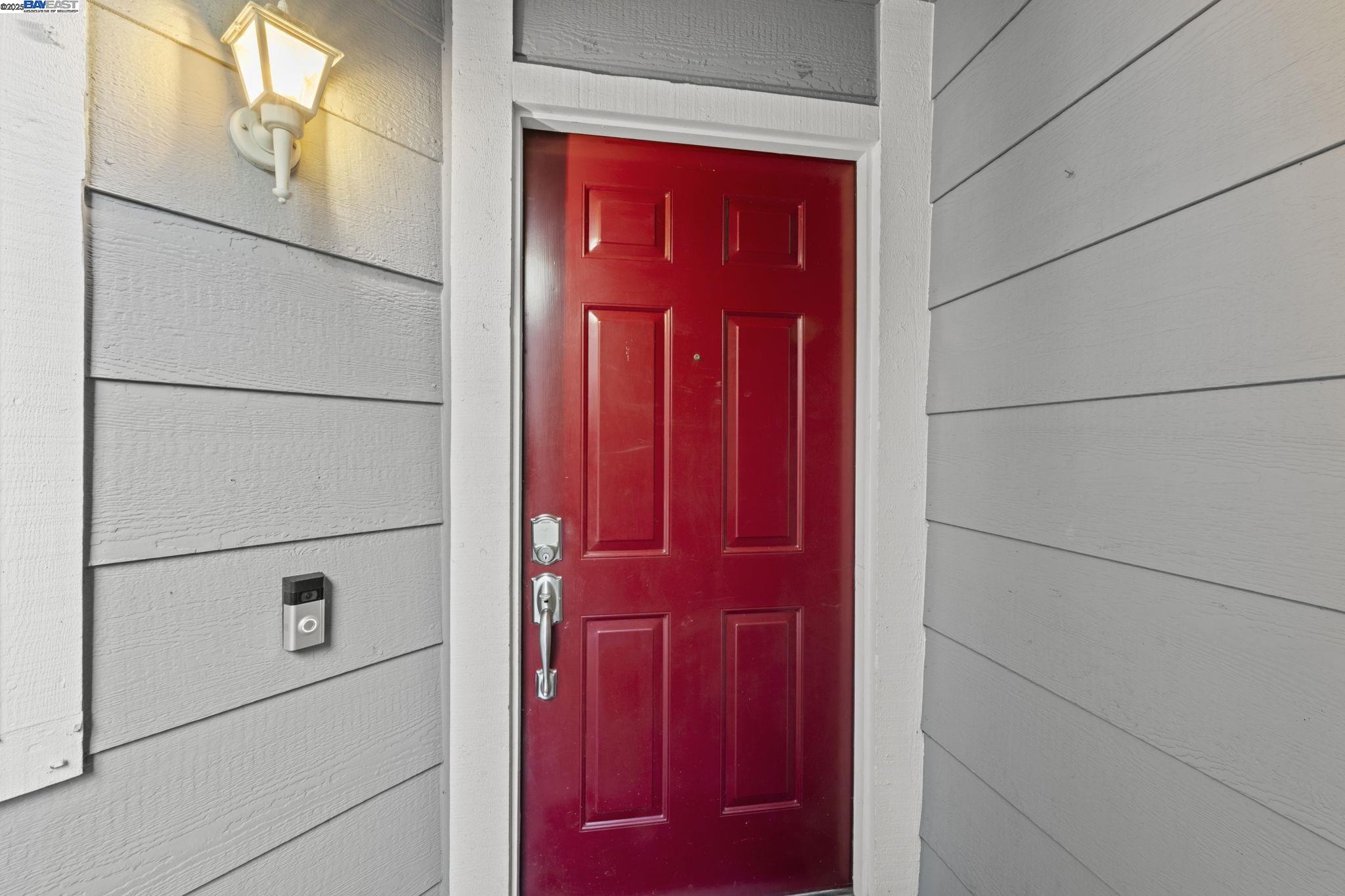 Detail Gallery Image 37 of 56 For 2039 Galloway Cmn, Livermore,  CA 94551 - 3 Beds | 2/1 Baths