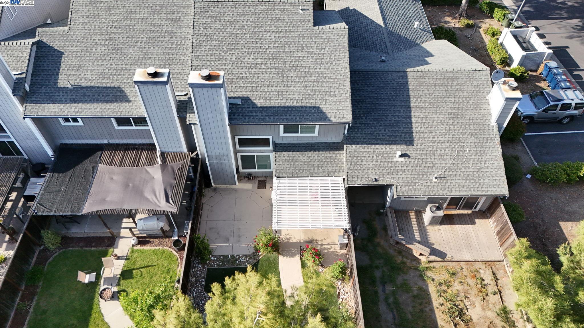 Detail Gallery Image 44 of 56 For 2039 Galloway Cmn, Livermore,  CA 94551 - 3 Beds | 2/1 Baths
