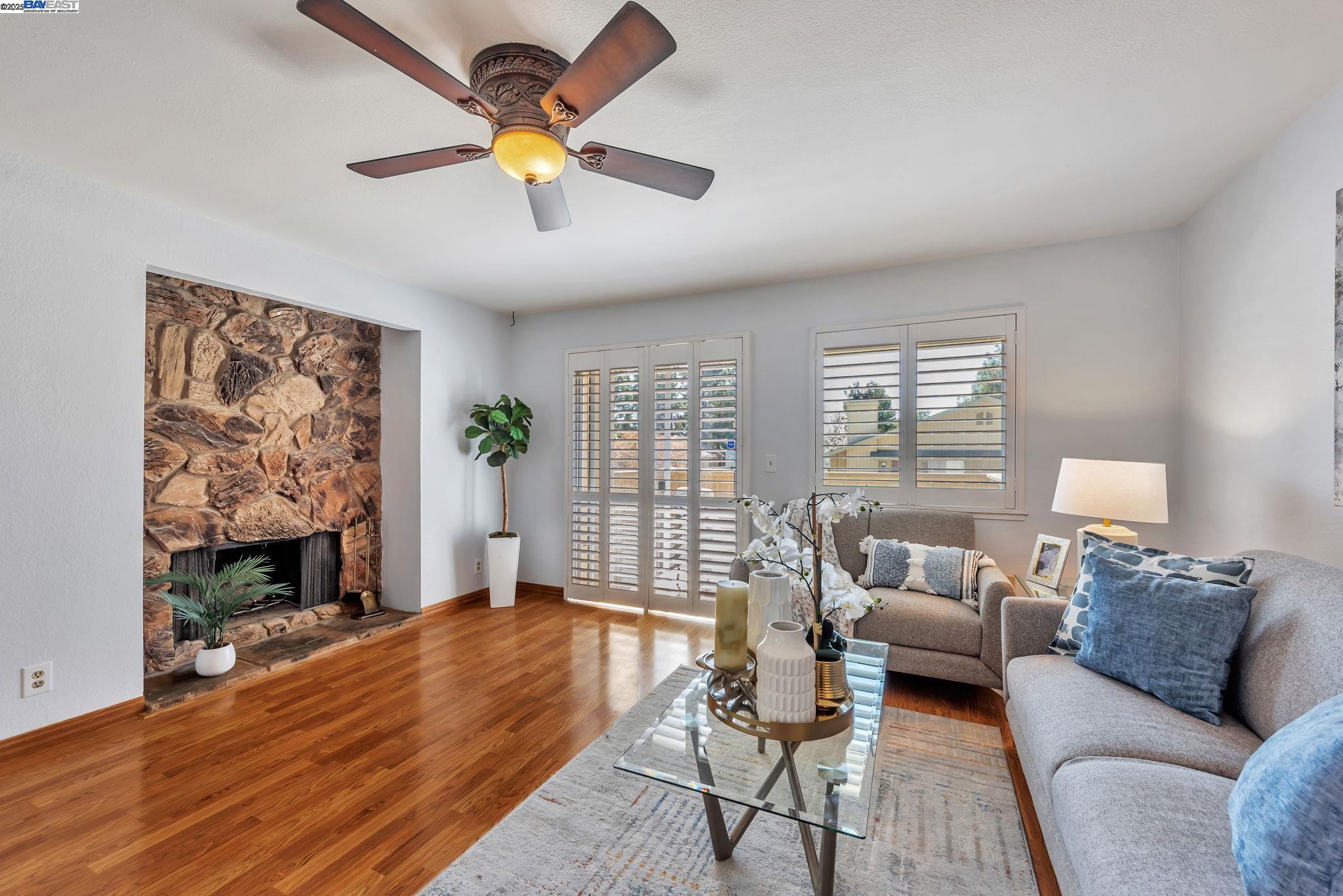 Photo #5: 41092720 Listing 