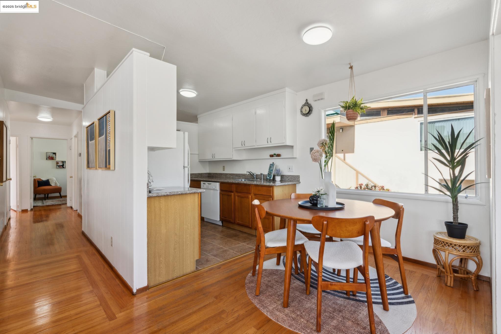 Detail Gallery Image 14 of 40 For 5631 Doremus Ave, Richmond,  CA 94805 - 4 Beds | 2 Baths