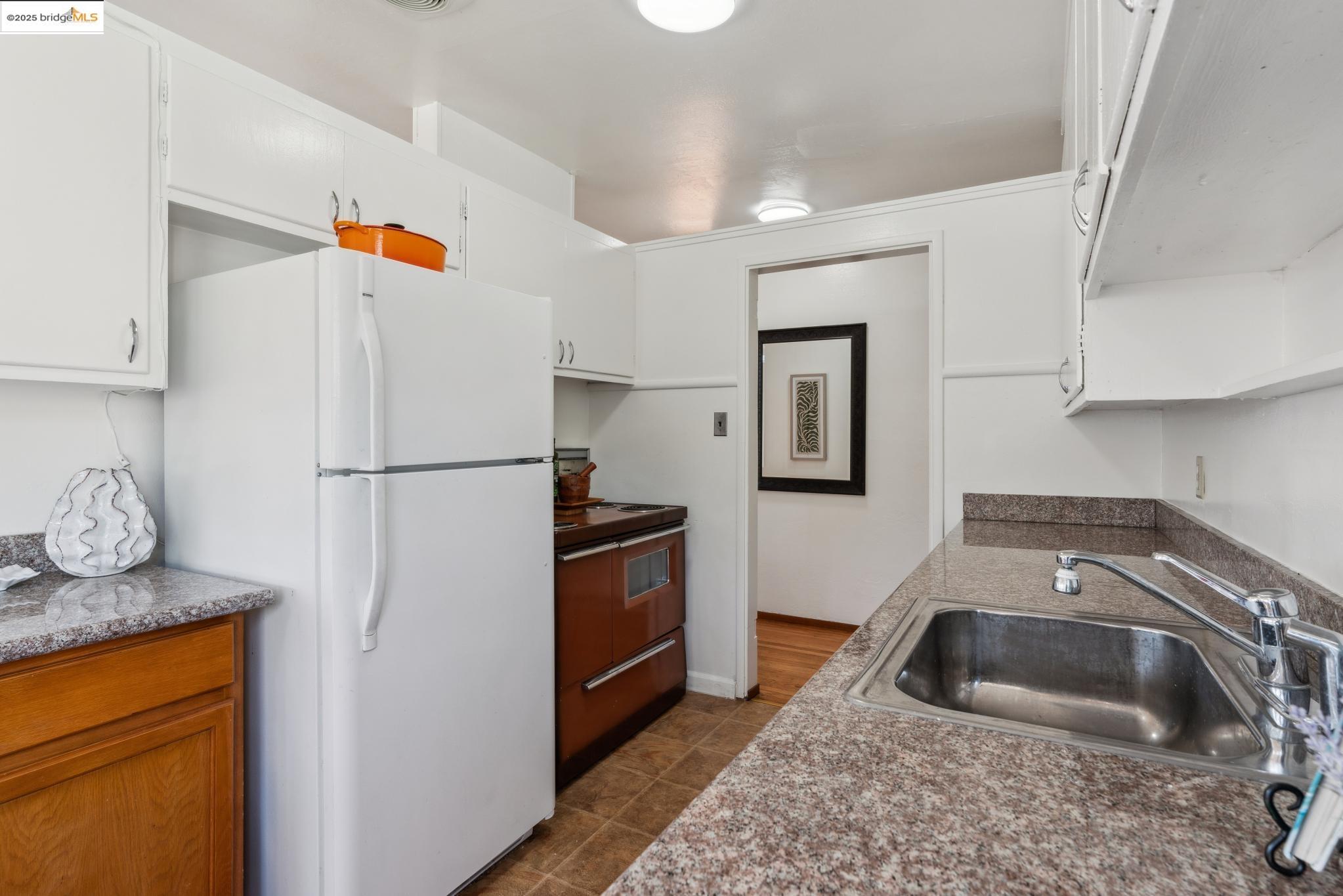 Detail Gallery Image 16 of 40 For 5631 Doremus Ave, Richmond,  CA 94805 - 4 Beds | 2 Baths