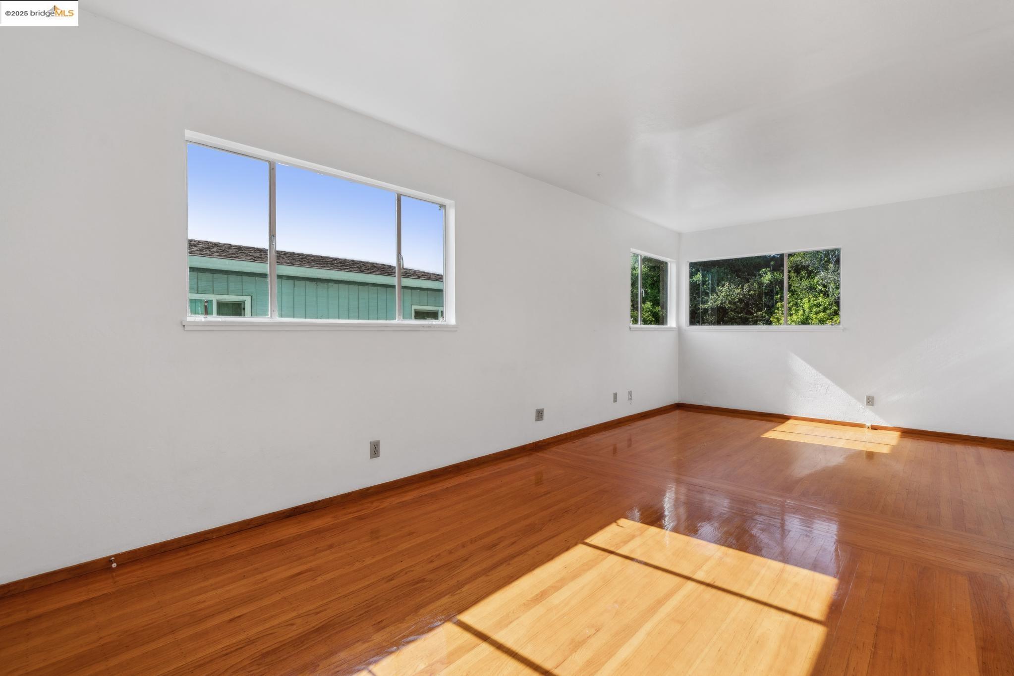 Detail Gallery Image 24 of 40 For 5631 Doremus Ave, Richmond,  CA 94805 - 4 Beds | 2 Baths