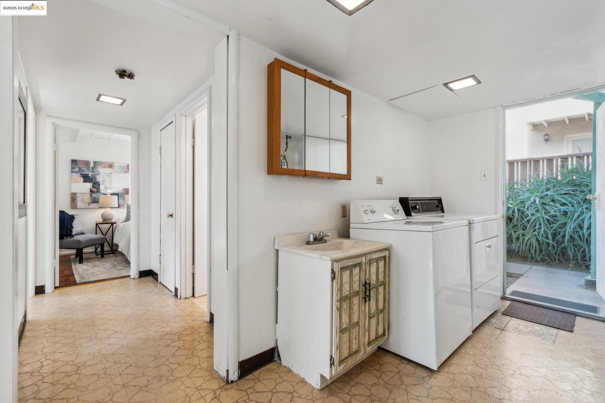 Detail Gallery Image 33 of 40 For 5631 Doremus Ave, Richmond,  CA 94805 - 4 Beds | 2 Baths