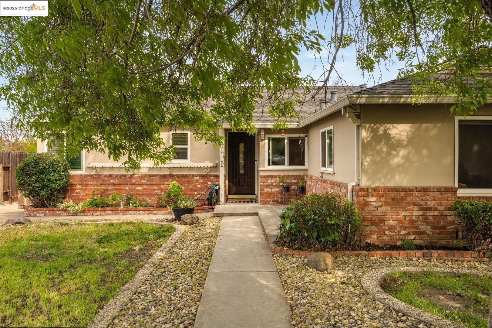 Detail Gallery Image 1 of 1 For 1901 Woodland Dr, Antioch,  CA 94509 - 3 Beds | 1 Baths