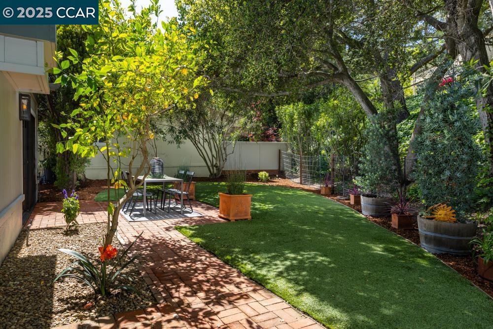 Thumbnail for 2432 Pine Knoll Dr #4,  Walnut Creek, CA 94595