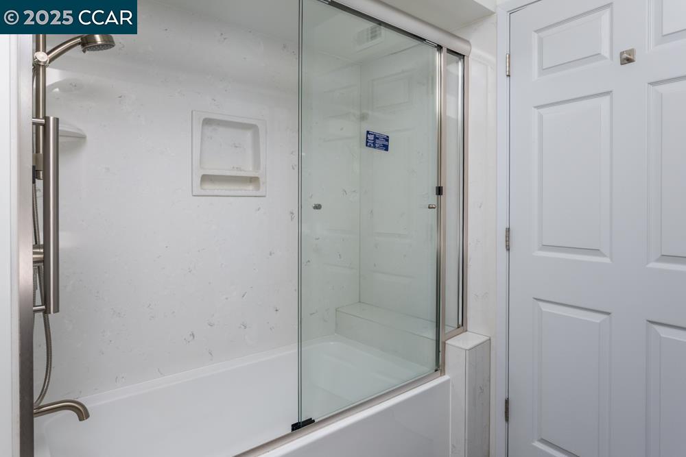 Detail Gallery Image 17 of 29 For 2432 Pine Knoll Dr #4,  Walnut Creek,  CA 94595 - 2 Beds | 1 Baths