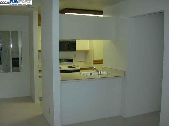 Photo #5: 41092762 Listing: Photo #5