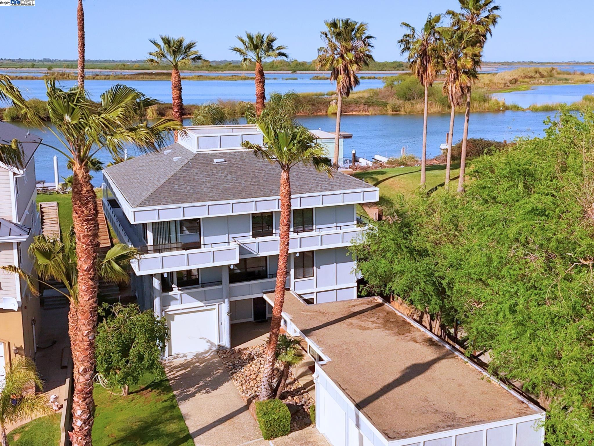 Detail Gallery Image 24 of 55 For 3147 W Willow Rd, Bethel Island,  CA 94511 - 5 Beds | 3/1 Baths