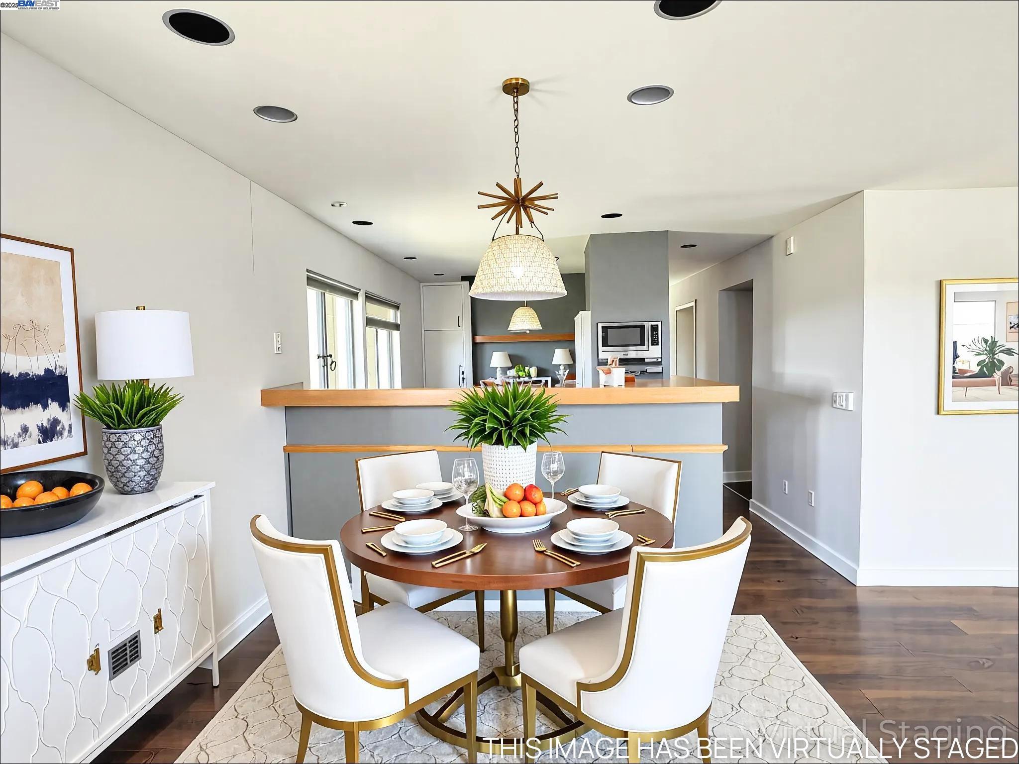 Detail Gallery Image 4 of 55 For 3147 W Willow Rd, Bethel Island,  CA 94511 - 5 Beds | 3/1 Baths