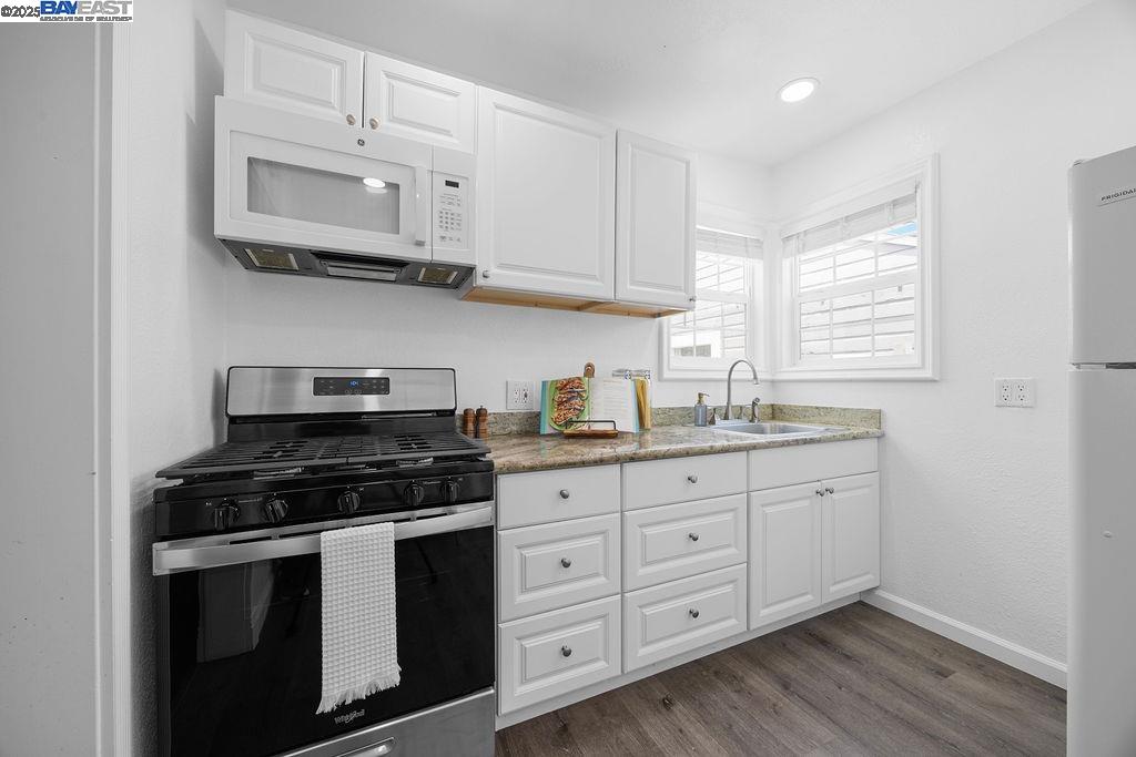 Detail Gallery Image 13 of 23 For 274 Bristol Boulevard, San Leandro,  CA 94577 - – Beds | – Baths