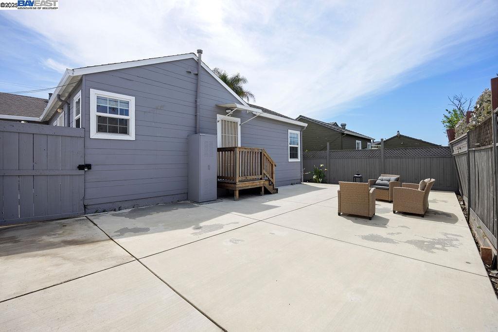Detail Gallery Image 20 of 23 For 274 Bristol Boulevard, San Leandro,  CA 94577 - – Beds | – Baths
