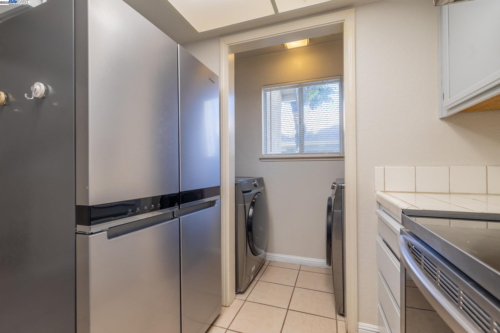 Detail Gallery Image 11 of 43 For 1080 Summerain Ct, San Jose,  CA 95122 - 2 Beds | 2/1 Baths