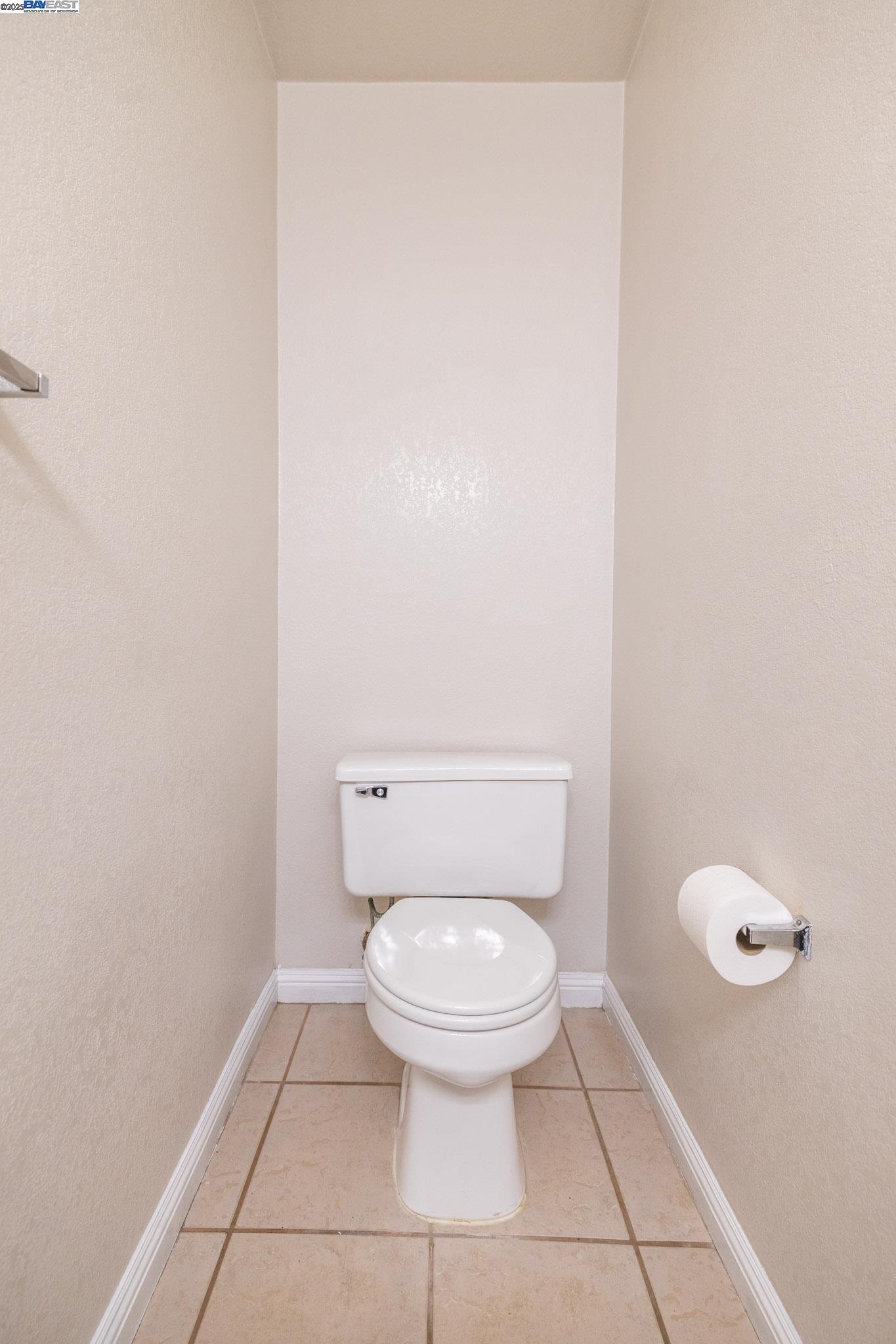 Detail Gallery Image 16 of 43 For 1080 Summerain Ct, San Jose,  CA 95122 - 2 Beds | 2/1 Baths