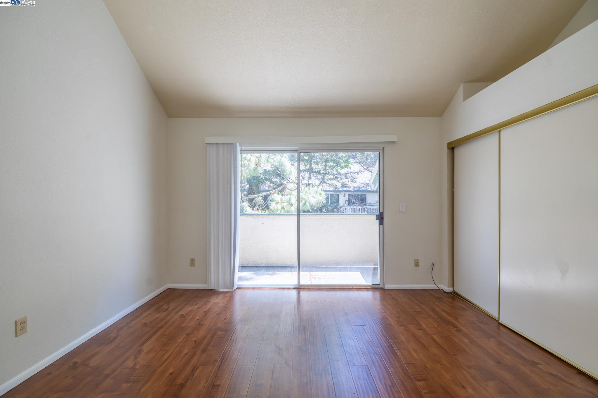 Detail Gallery Image 17 of 43 For 1080 Summerain Ct, San Jose,  CA 95122 - 2 Beds | 2/1 Baths