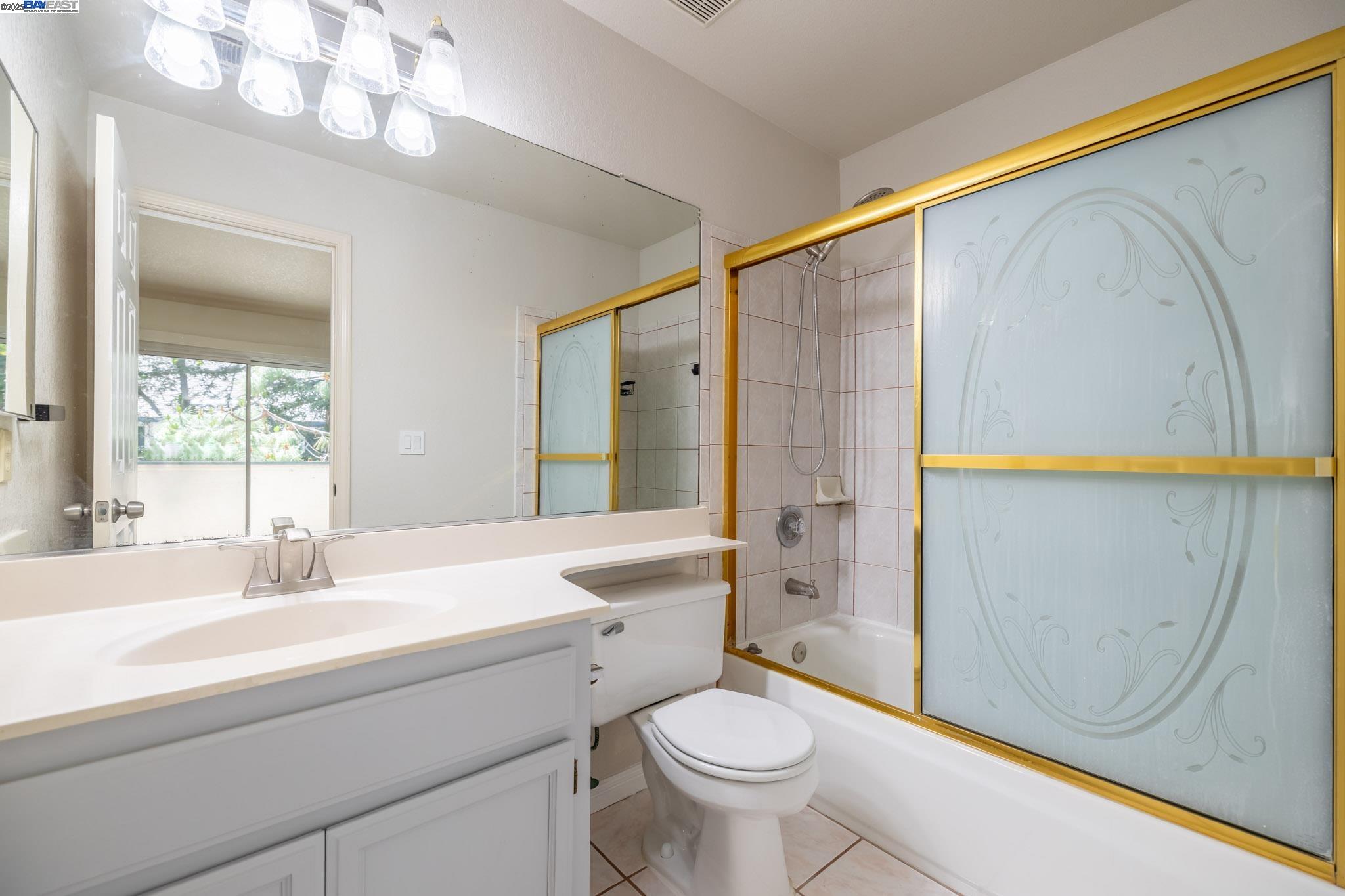Detail Gallery Image 21 of 43 For 1080 Summerain Ct, San Jose,  CA 95122 - 2 Beds | 2/1 Baths