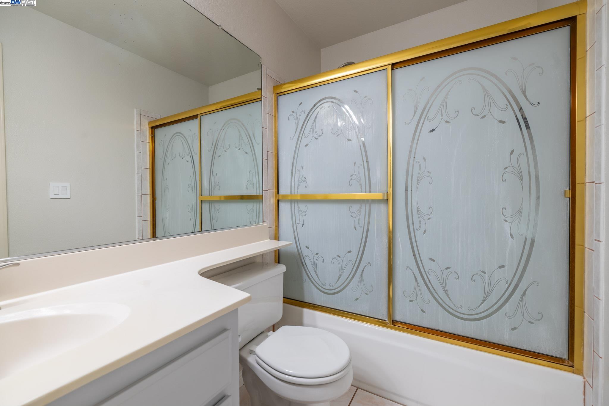Detail Gallery Image 22 of 43 For 1080 Summerain Ct, San Jose,  CA 95122 - 2 Beds | 2/1 Baths