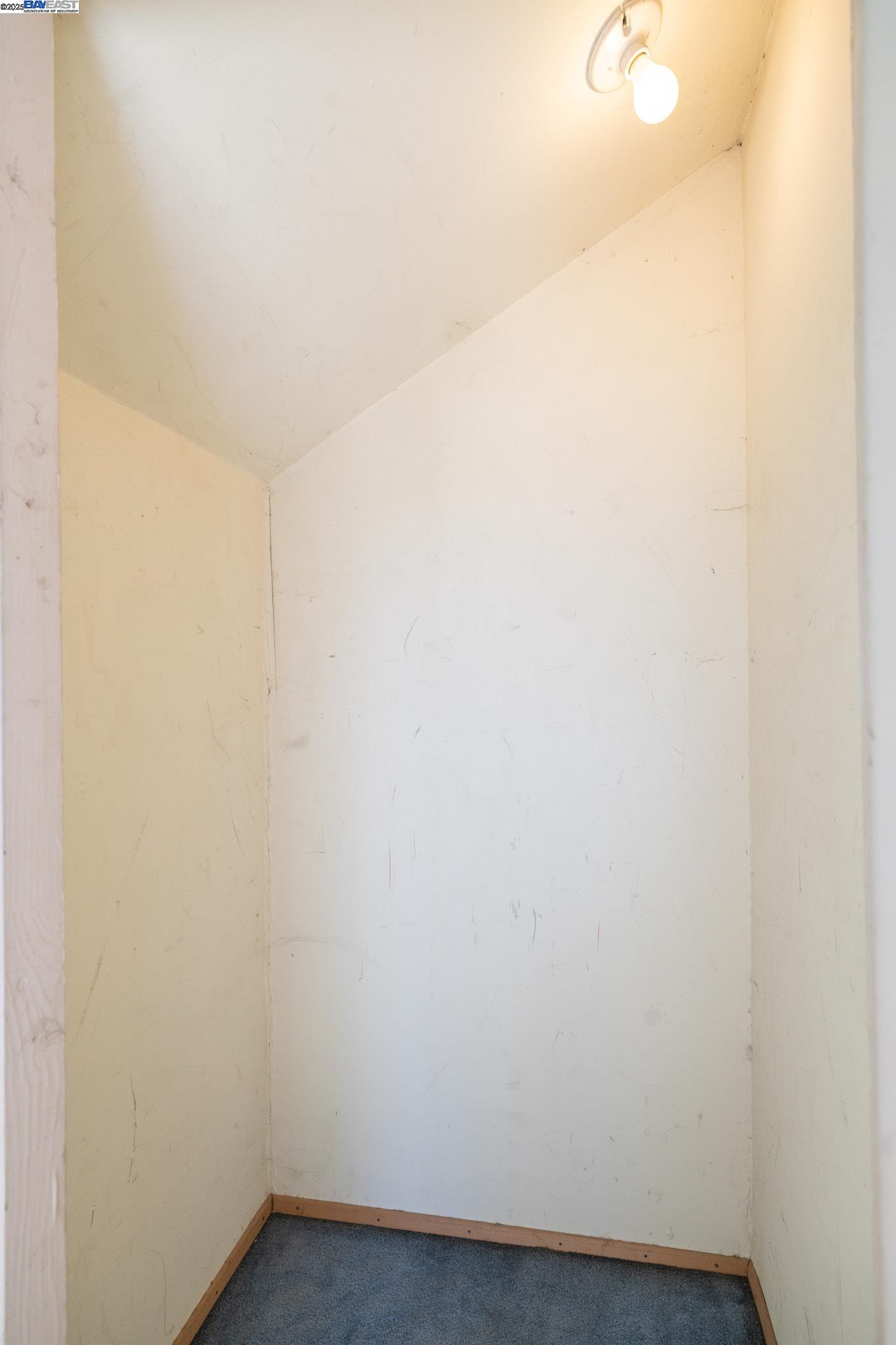 Detail Gallery Image 27 of 43 For 1080 Summerain Ct, San Jose,  CA 95122 - 2 Beds | 2/1 Baths