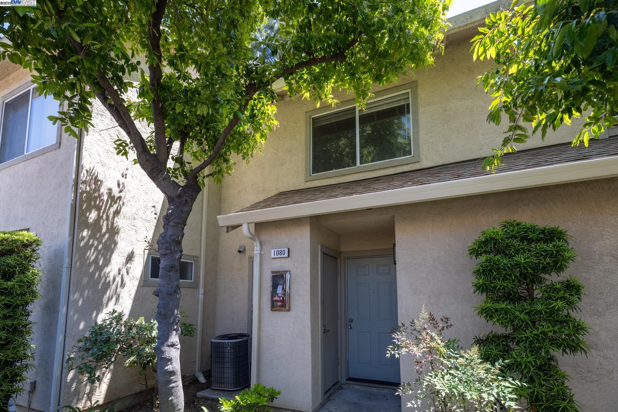 Detail Gallery Image 31 of 43 For 1080 Summerain Ct, San Jose,  CA 95122 - 2 Beds | 2/1 Baths