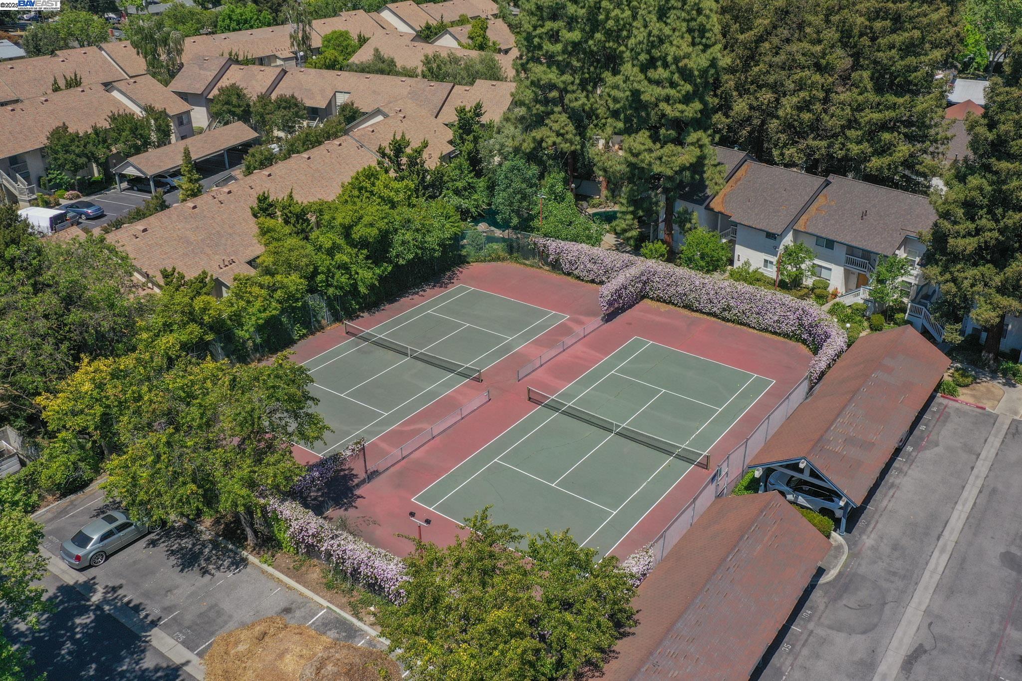 Detail Gallery Image 38 of 43 For 1080 Summerain Ct, San Jose,  CA 95122 - 2 Beds | 2/1 Baths