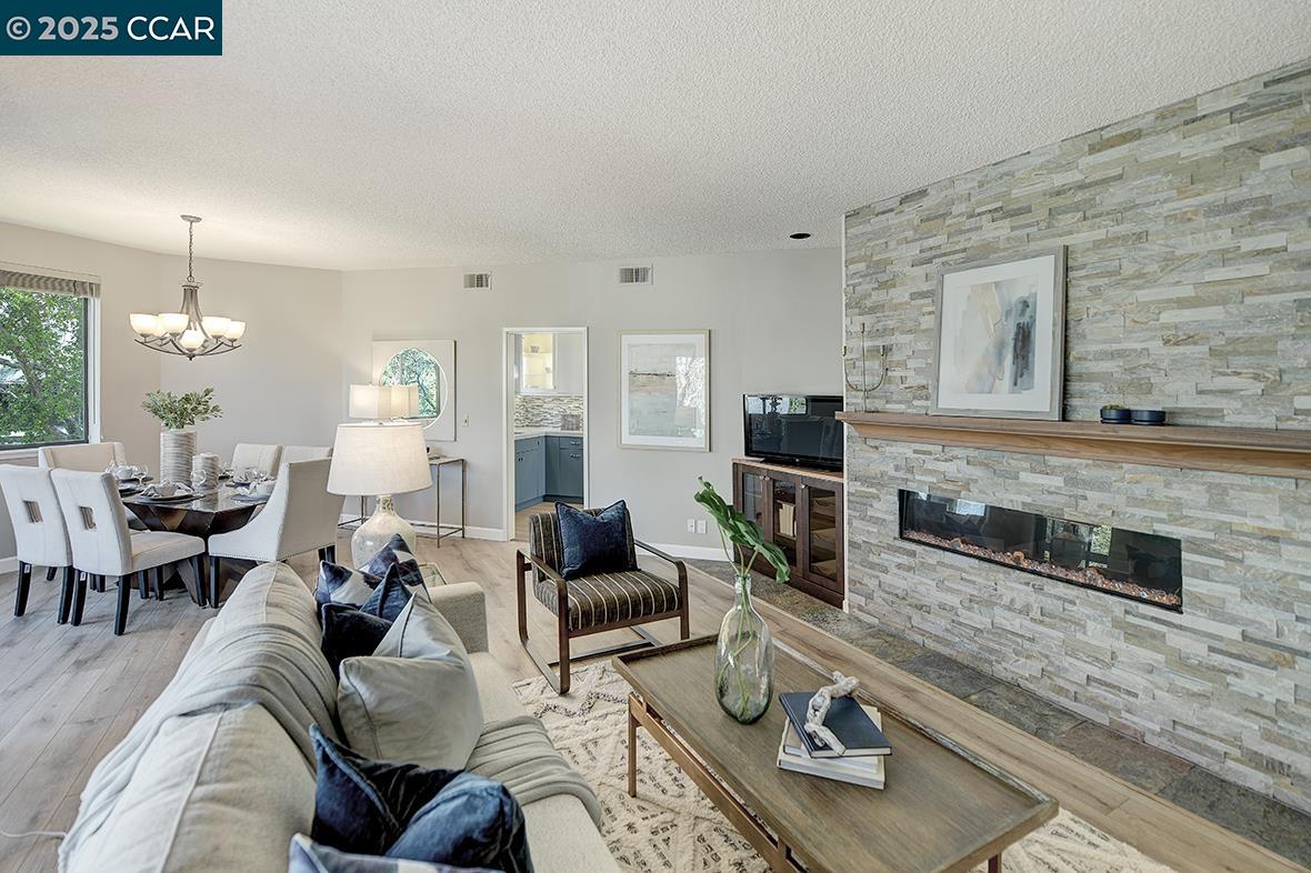 Detail Gallery Image 6 of 55 For 3711 Terra Granada Dr 4b,  Walnut Creek,  CA 94595 - 2 Beds | 2 Baths